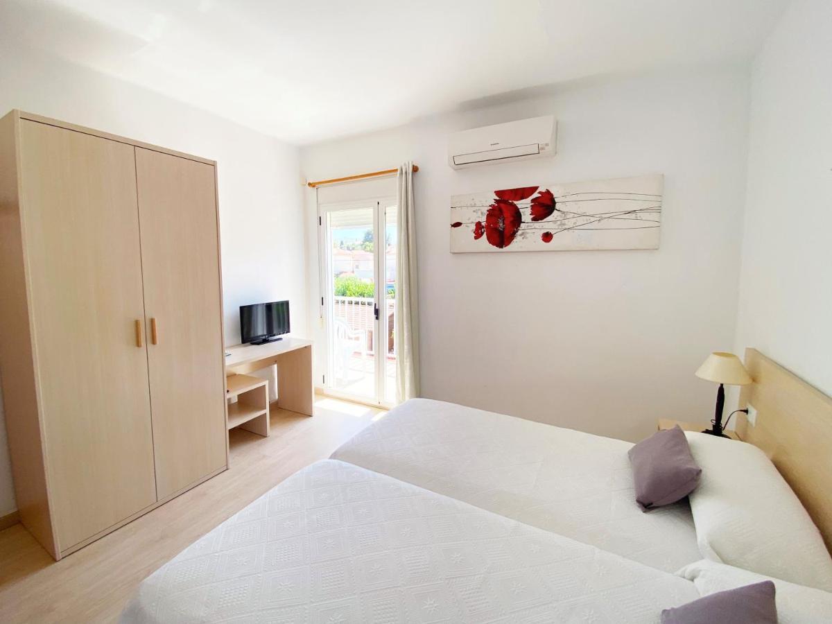 Habitaciones Camping Ferrer Peñíscola エクステリア 写真