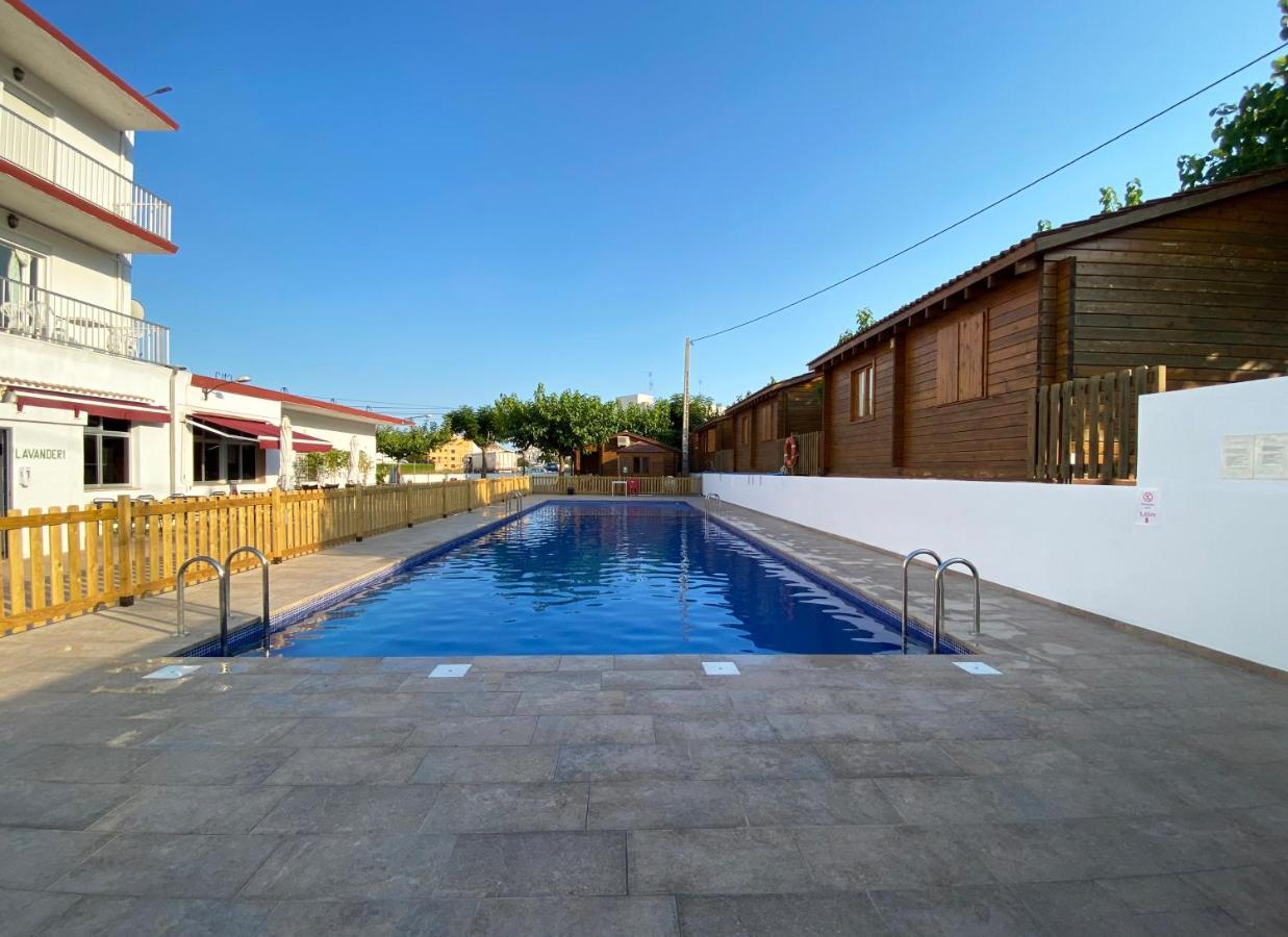 Habitaciones Camping Ferrer Peñíscola エクステリア 写真